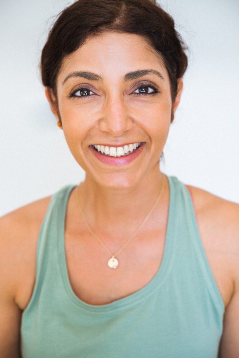 613FFE9F B142 4BE3 BADE B847556CCDCA 768x1152